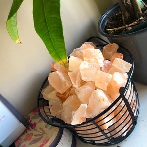 Salt rock lamp basket